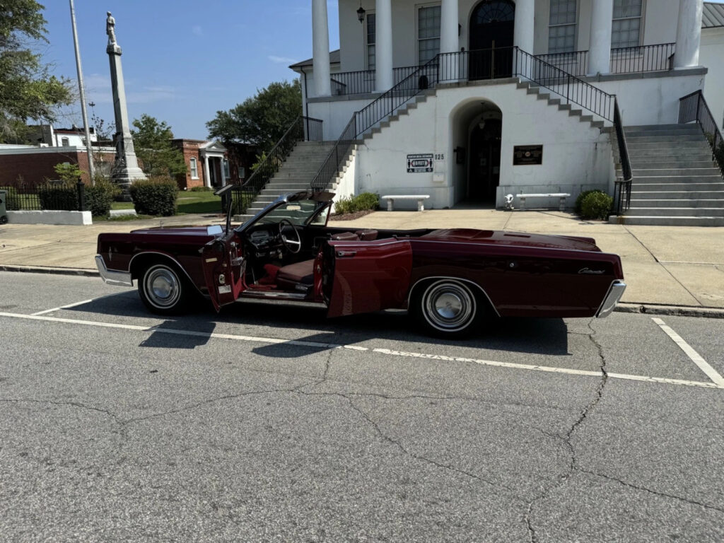 1966 Lincoln Continental
