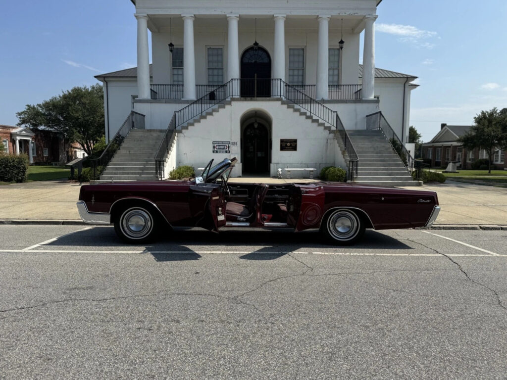 1966 Lincoln Continental
