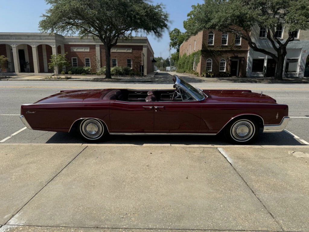1966 Lincoln Continental