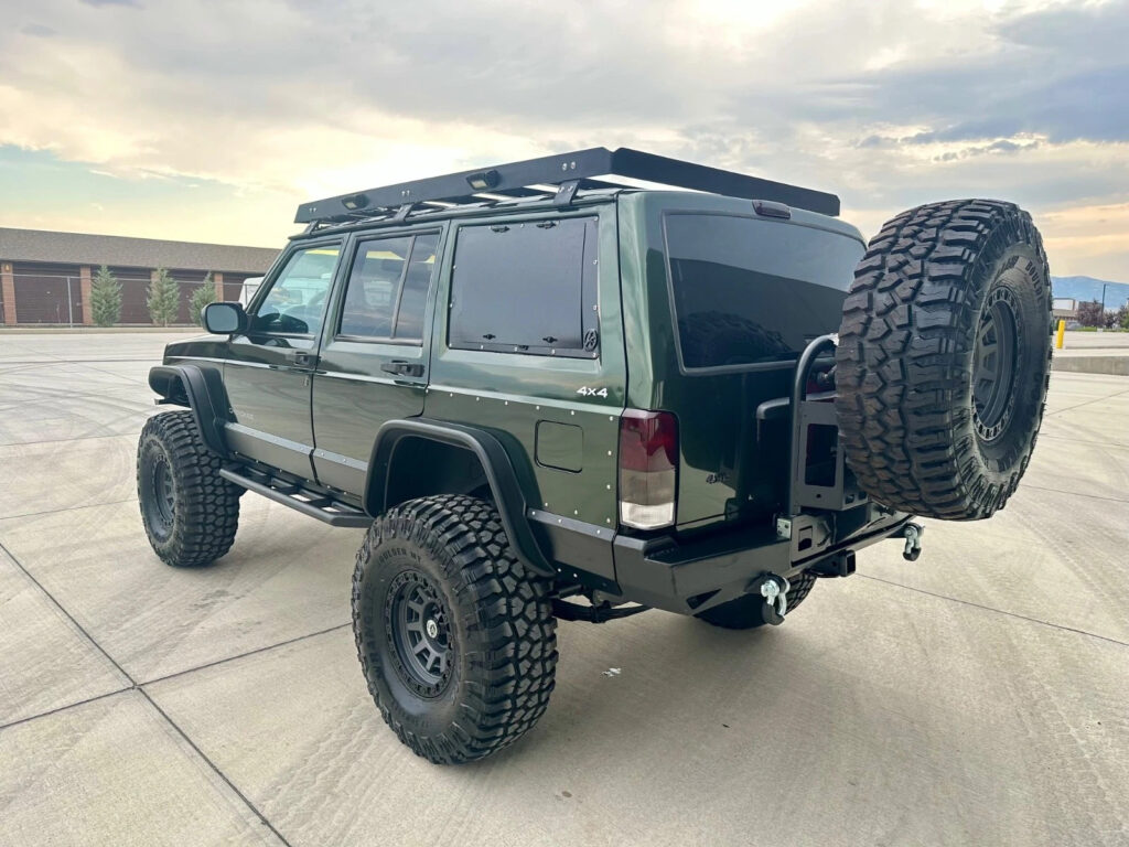 1997 Jeep Cherokee XJ – Beautiful Restomod