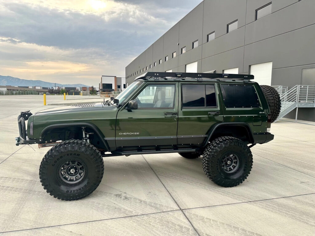 1997 Jeep Cherokee XJ – Beautiful Restomod