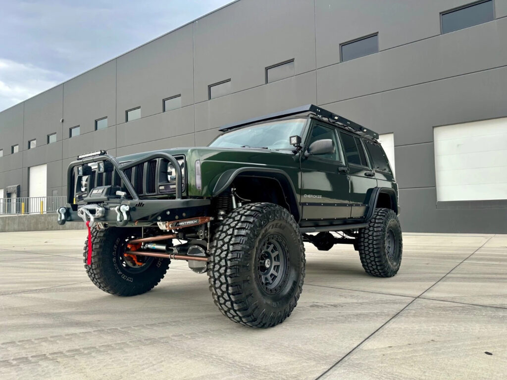 1997 Jeep Cherokee XJ – Beautiful Restomod
