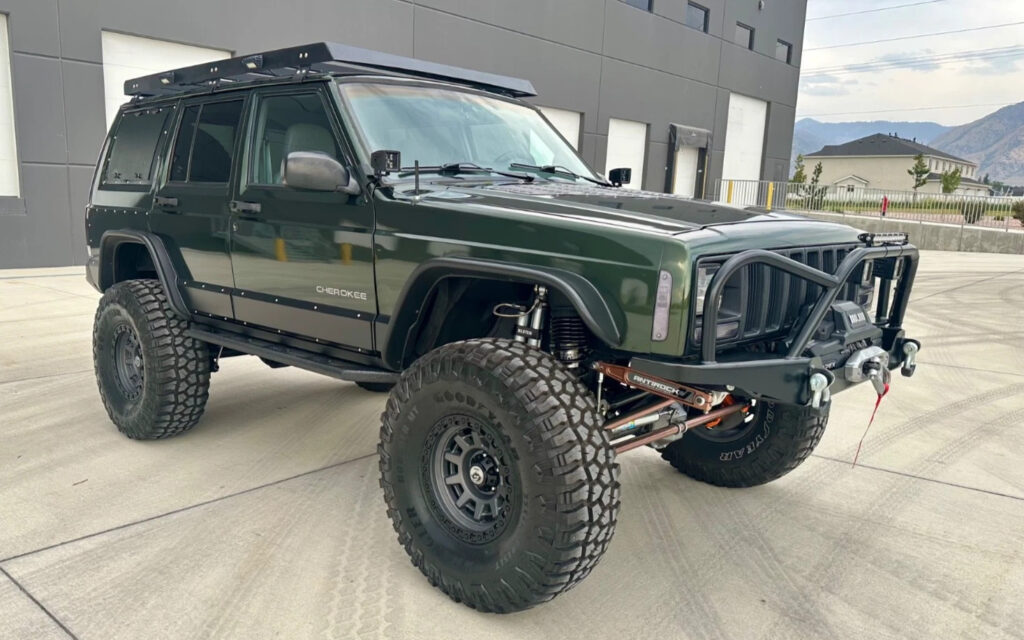 1997 Jeep Cherokee XJ – Beautiful Restomod