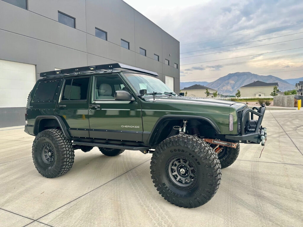 1997 Jeep Cherokee XJ – Beautiful Restomod