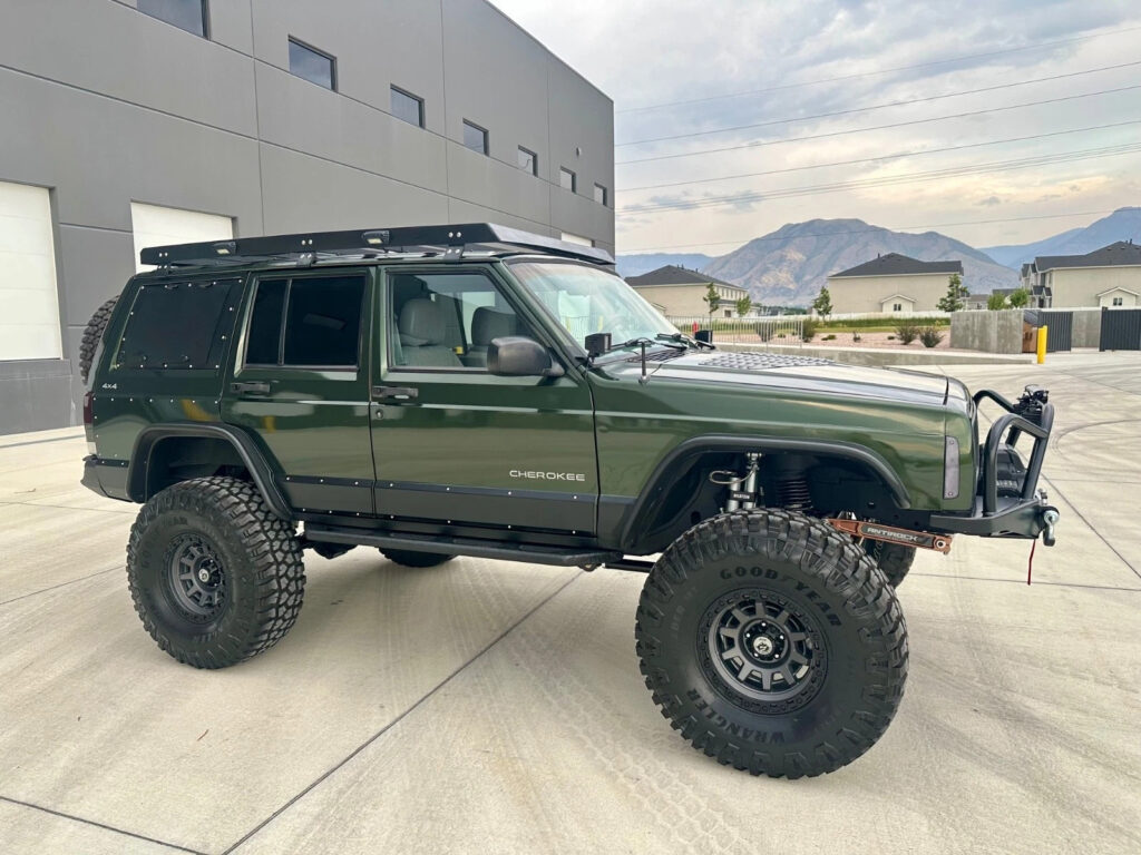 1997 Jeep Cherokee XJ – Beautiful Restomod