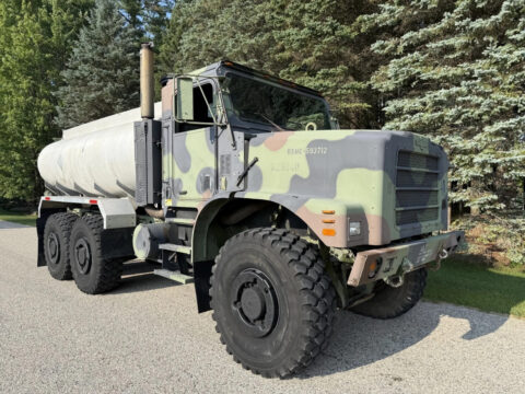2002 Oshkosh MK23 MTVR 7 ton Water Truck 6×6 Off Road Military Tanker Cat C12 for sale