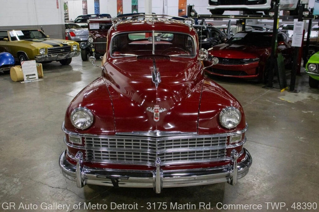 1948 Chrysler Town & Country Sedan