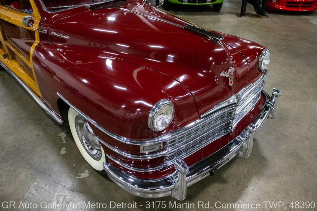 1948 Chrysler Town & Country Sedan