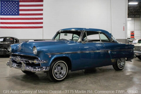 1954 Ford Crestline for sale