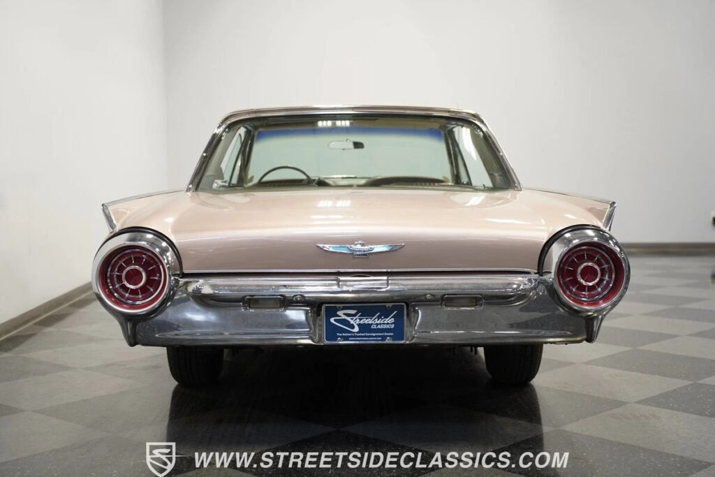 1963 Ford Thunderbird