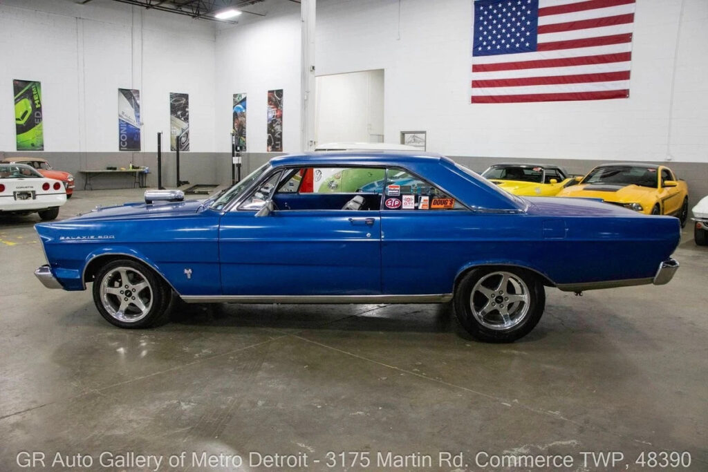 1965 Ford Galaxie