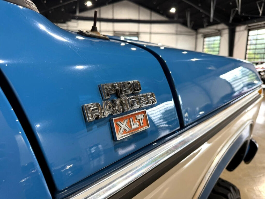 1977 Ford F-150 4WD Reg Cab 122.5″ XL