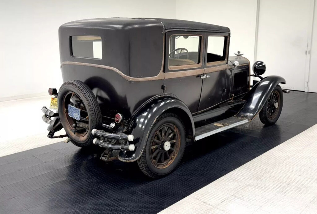 1929 Overland Whippet 98A Series Sedan