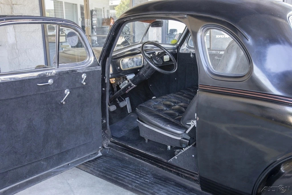 1937 Chevrolet Master Deluxe Coupe