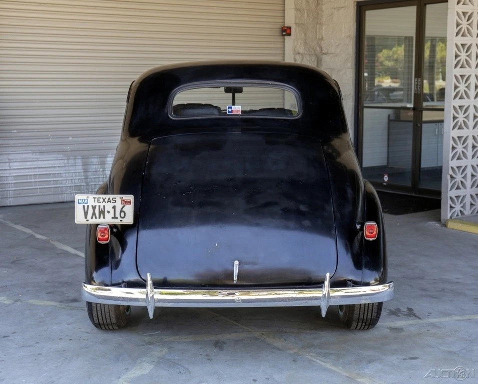 1937 Chevrolet Master Deluxe Coupe