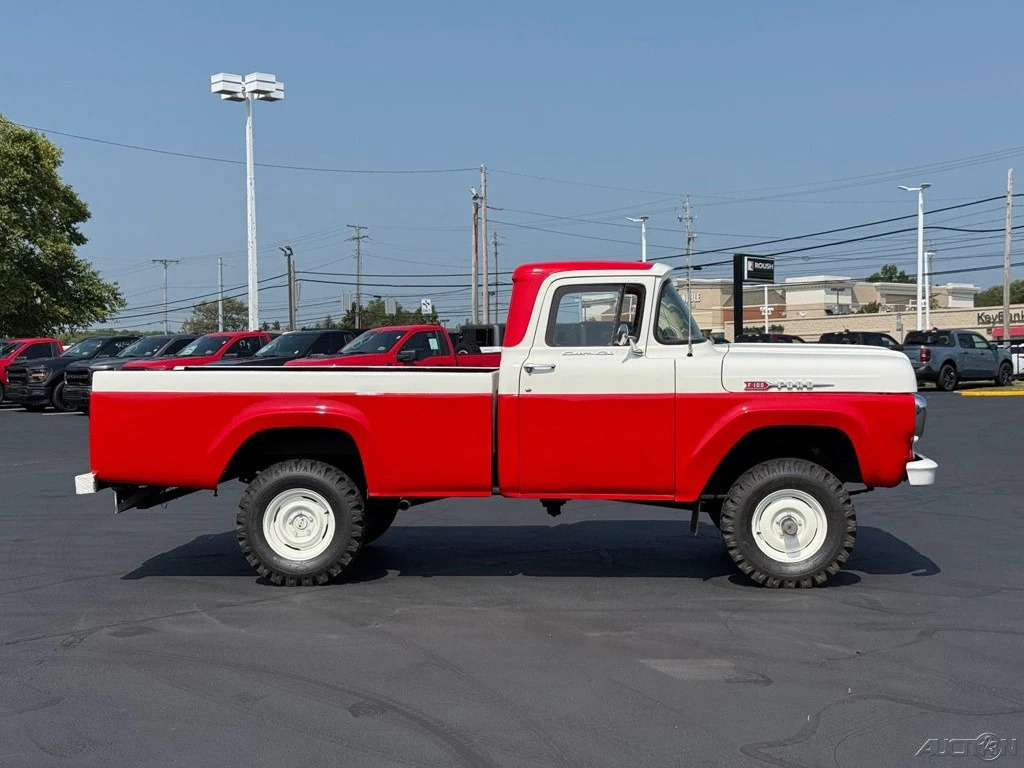 1960 Ford F-100 4X4