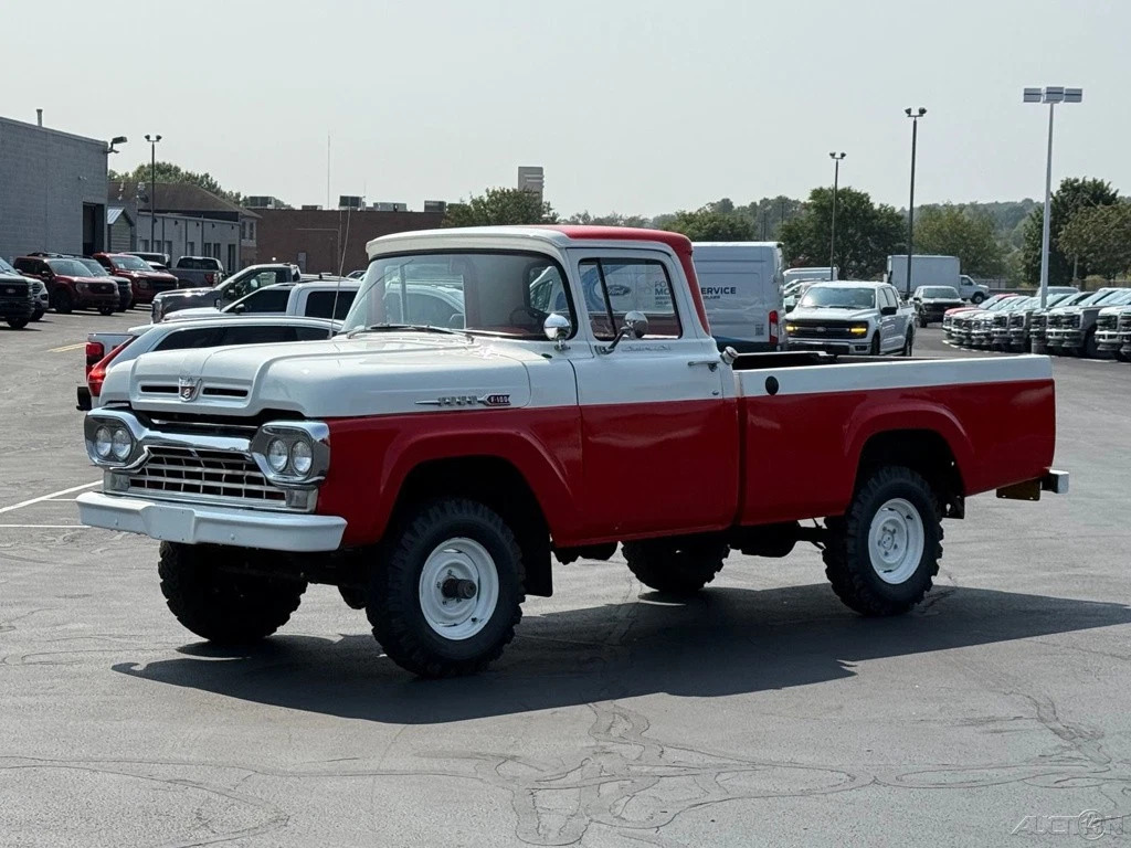 1960 Ford F-100 4X4