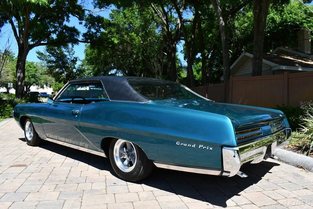 1967 Pontiac Grand Prix Auto Bucket Console Drives Amazing!!