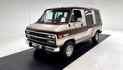 1993 Chevrolet Van 20 Rockwood Conversion for sale