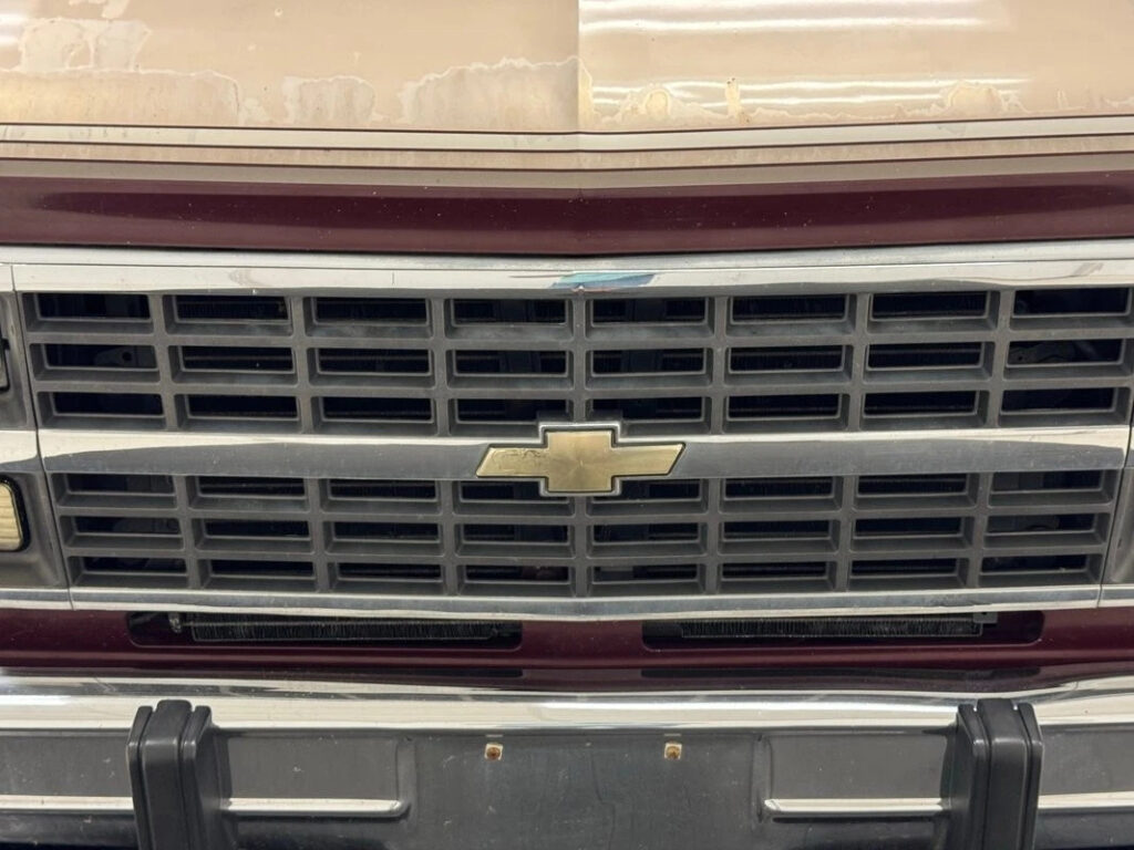 1993 Chevrolet Van 20 Rockwood Conversion