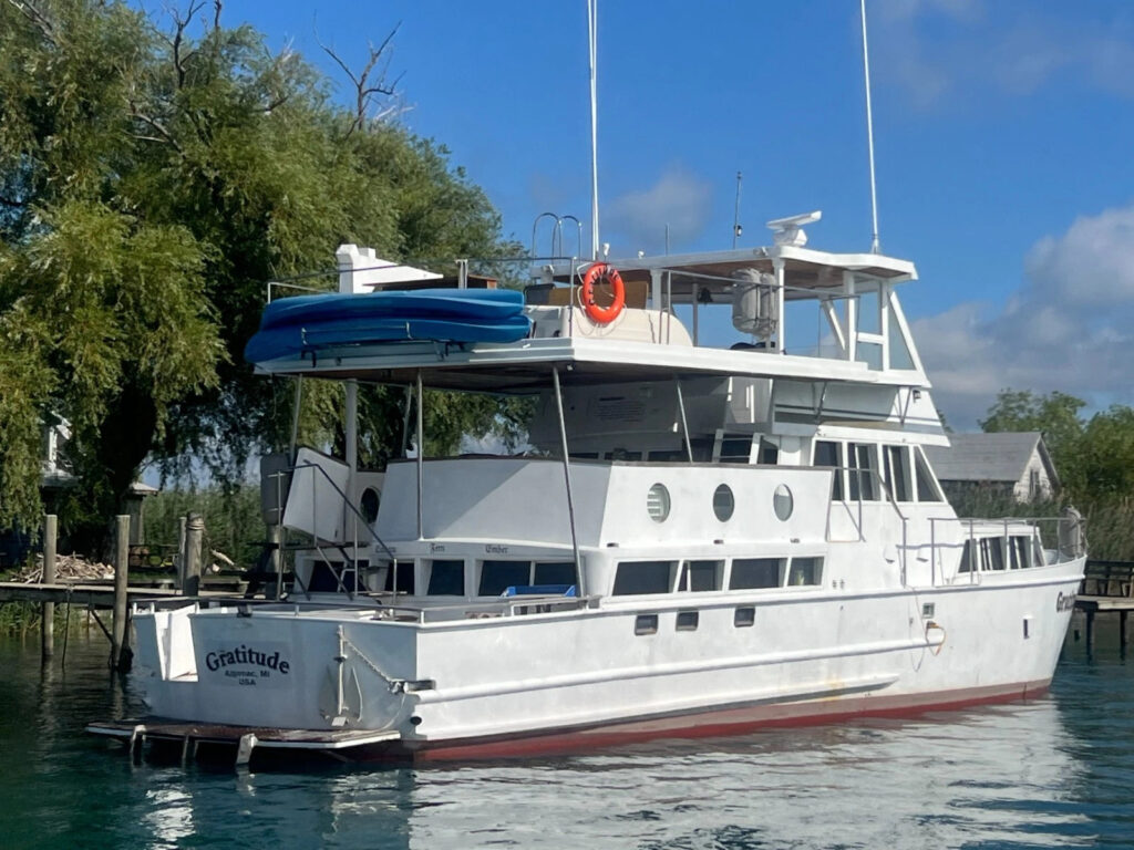65′ Diesel Trawler Great loop boat and Beyond