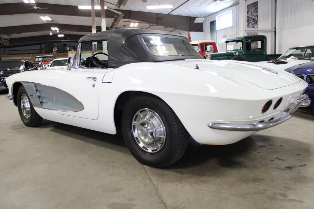 1961 Chevrolet Corvette