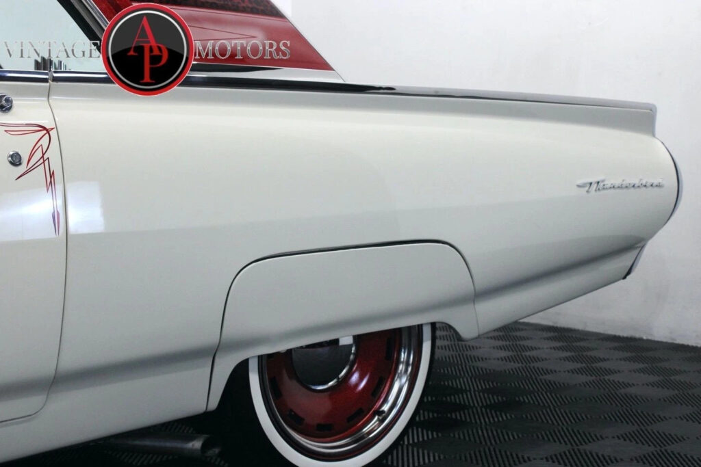 1963 Ford Thunderbird 390 V8 Hardtop Custom