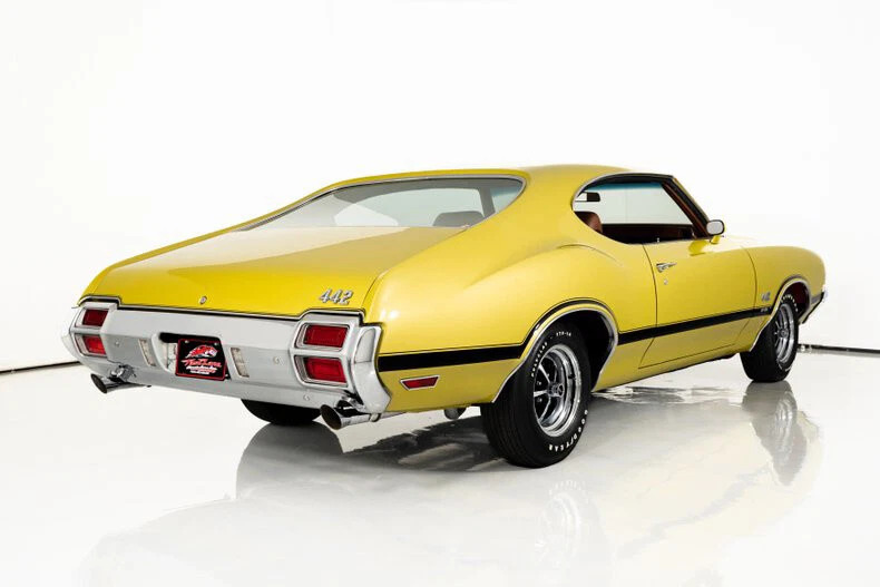 1971 Oldsmobile Cutlass W-30