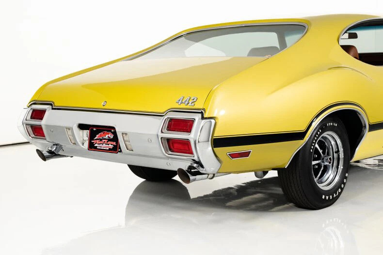 1971 Oldsmobile Cutlass W-30