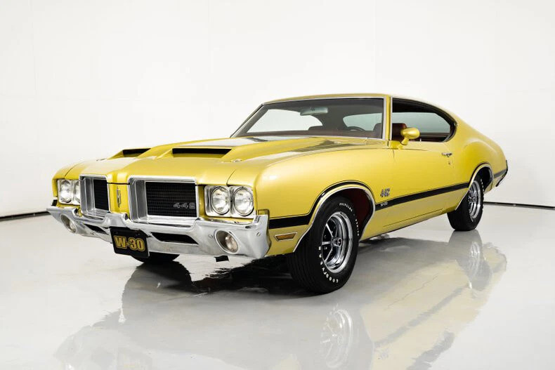 1971 Oldsmobile Cutlass W-30