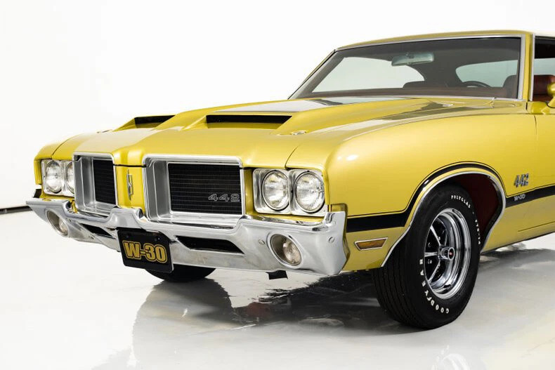 1971 Oldsmobile Cutlass W-30