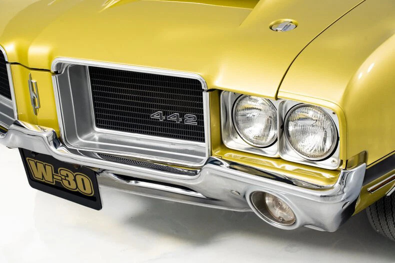 1971 Oldsmobile Cutlass W-30