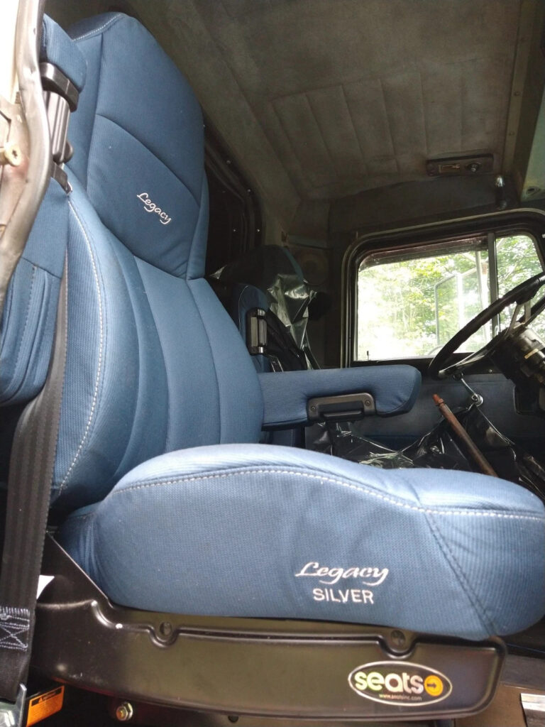 1991 Peterbuilt 379 127″ BBC