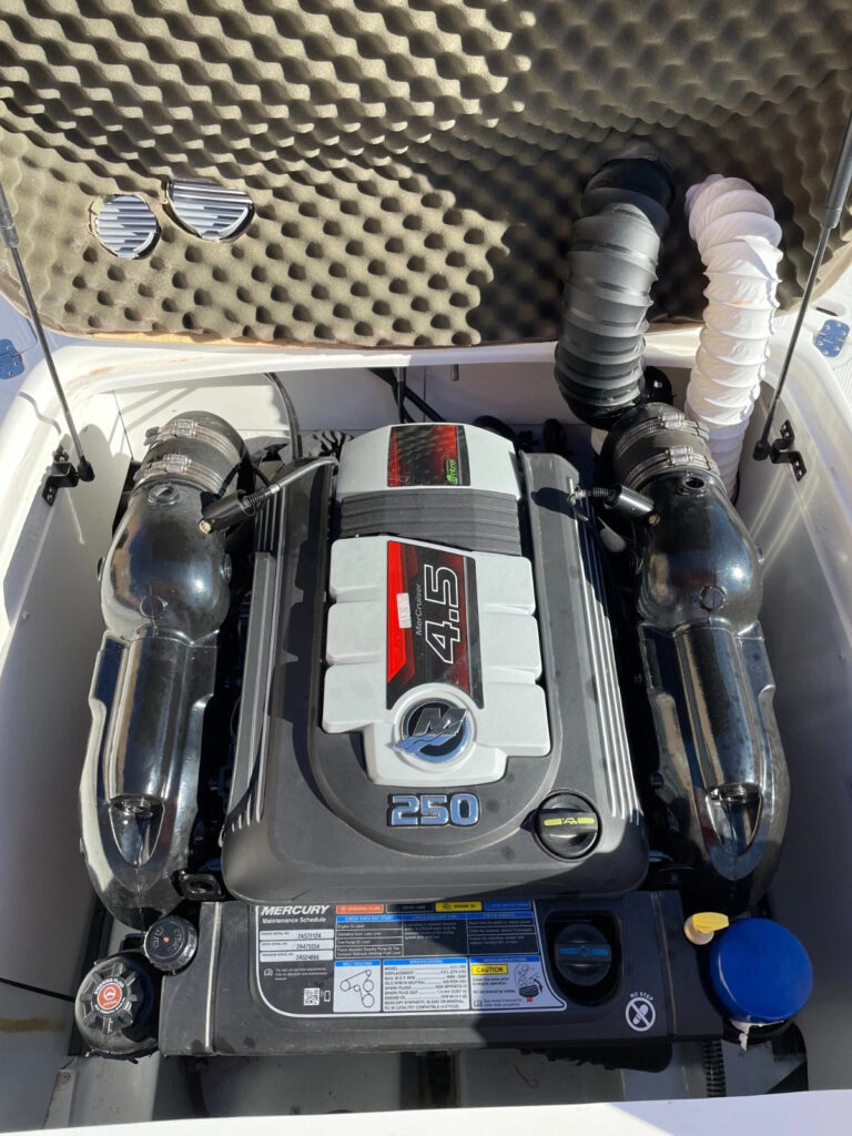 2017 Tracker Marine Tahoe 215 XI Deck/open Bow Boat 250 HP Clean Title