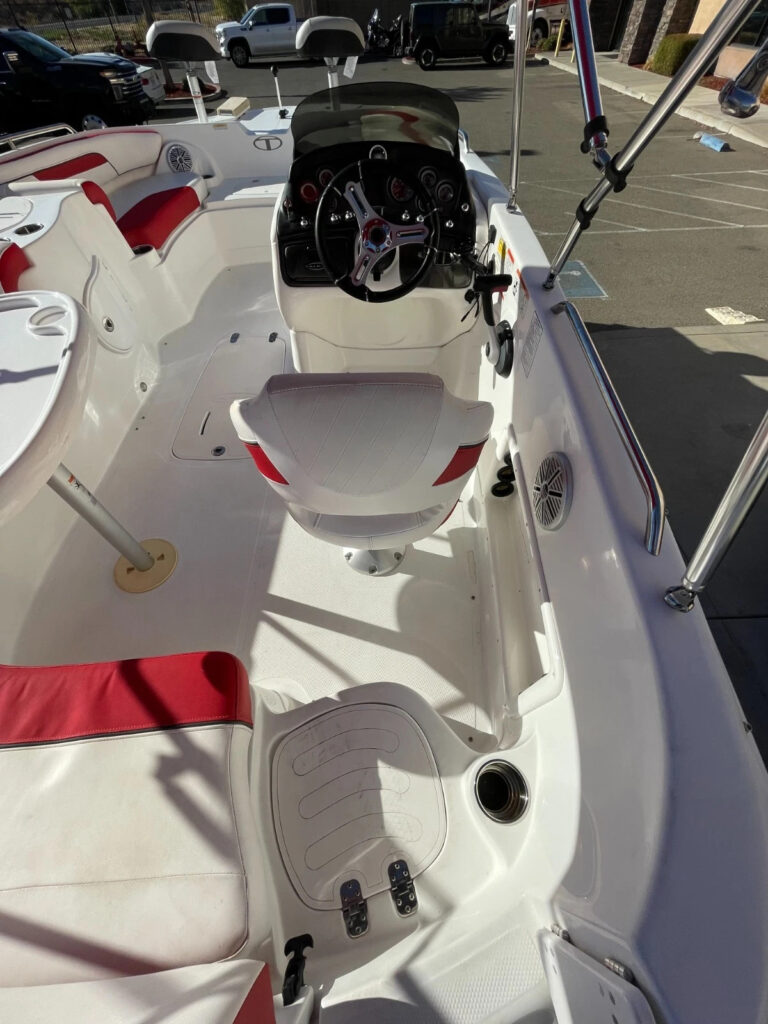 2017 Tracker Marine Tahoe 215 XI Deck/open Bow Boat 250 HP Clean Title