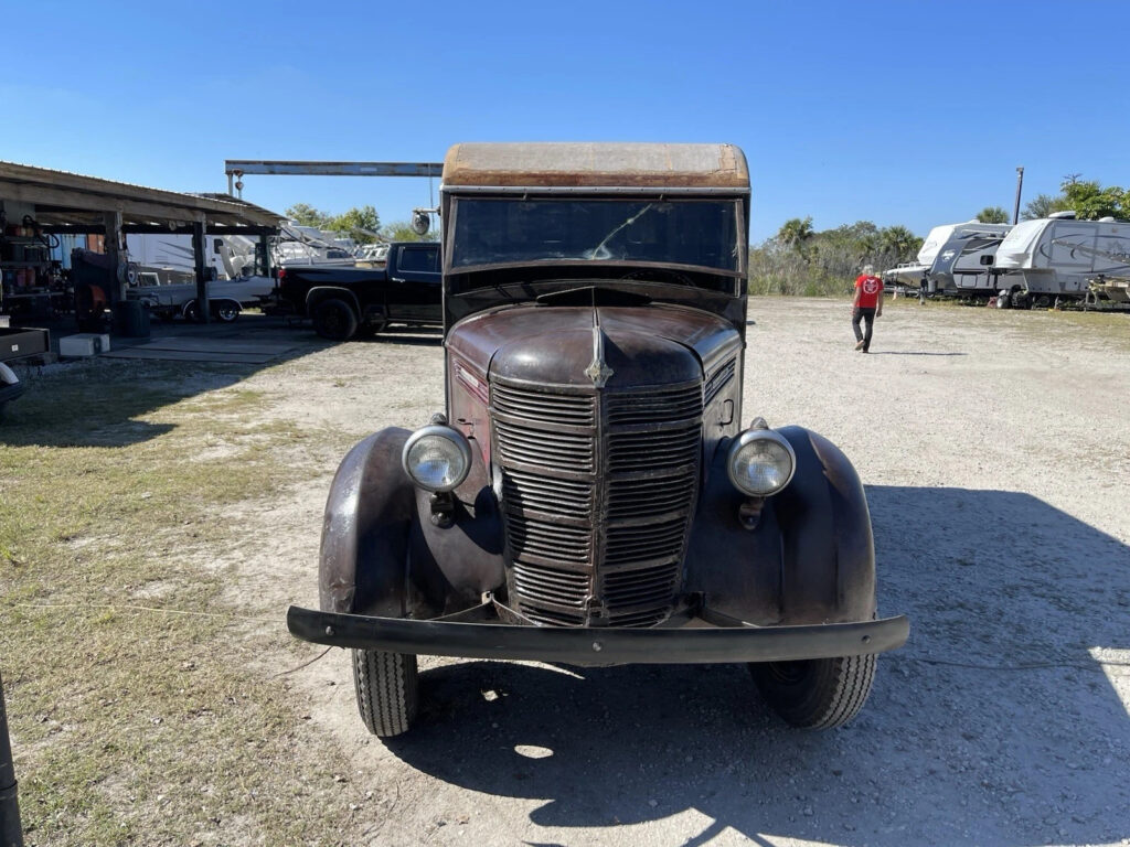 1939 International Us Mail Truck