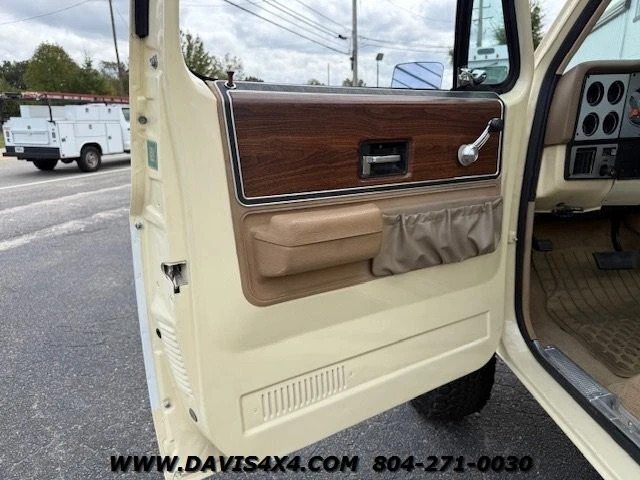 1976 GMC K-15 Squarebody Short Bed LS Swap 4×4