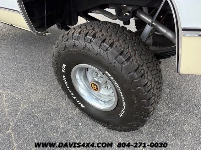 1976 GMC K-15 Squarebody Short Bed LS Swap 4×4