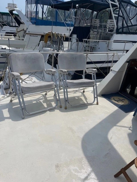 1986 Tollycraft 34 Sundeck