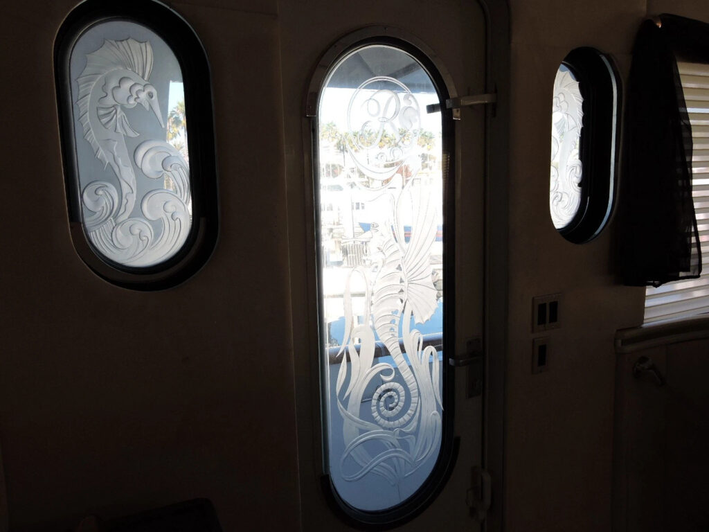 1992 Christensen 110′ Yacht * USA Built Fiberglass Detroit 16v92 DDEC Low HOUR