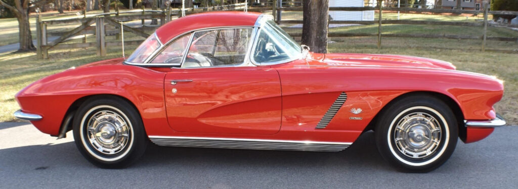 1962 Chevrolet Corvette 327 / 360 hp Factory Fuel Injection #’s Matching