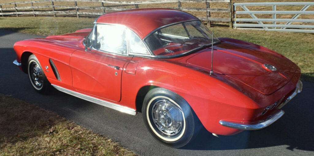 1962 Chevrolet Corvette 327 / 360 hp Factory Fuel Injection #’s Matching