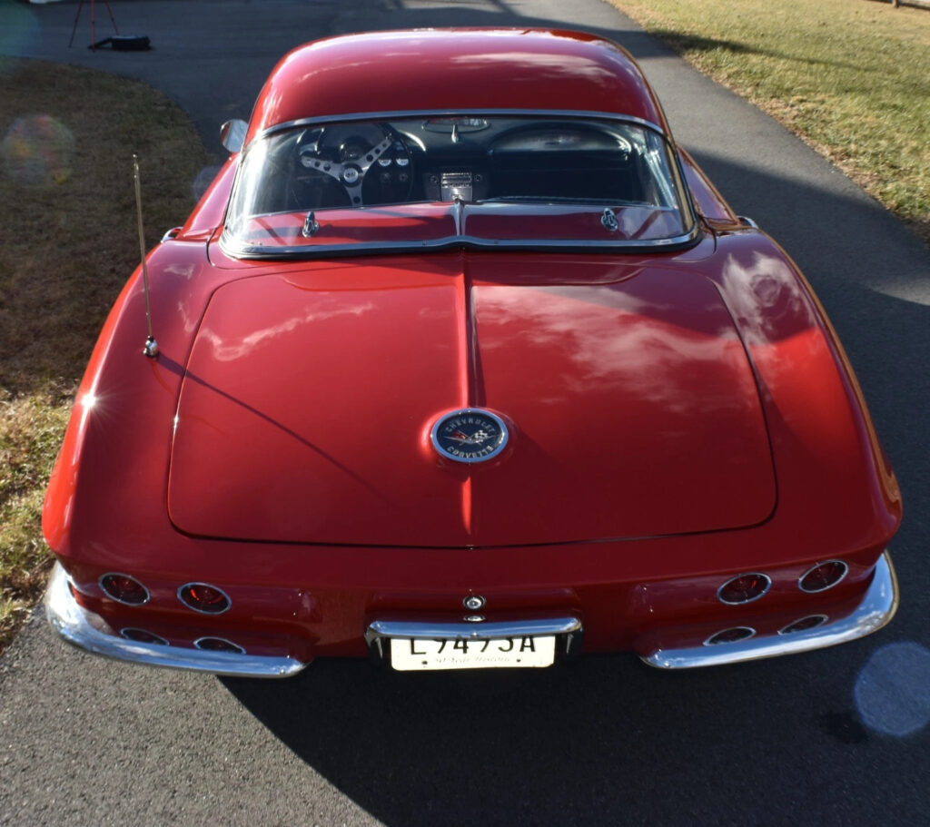 1962 Chevrolet Corvette 327 / 360 hp Factory Fuel Injection #’s Matching