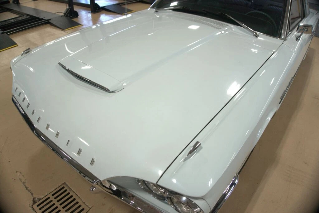 1964 Ford Thunderbird