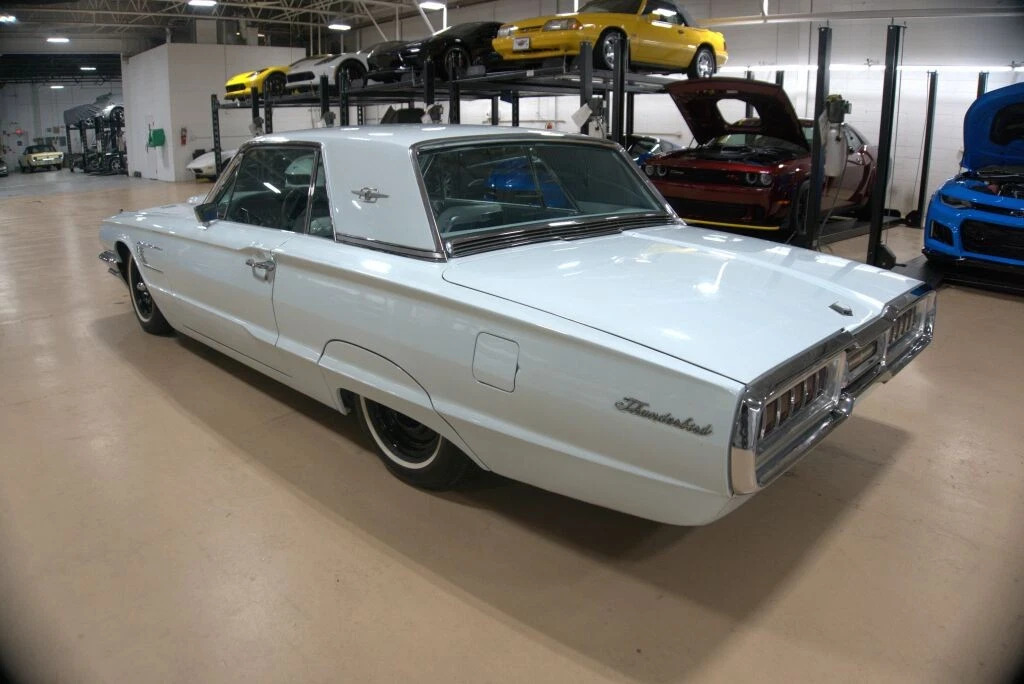 1965 Ford Thunderbird