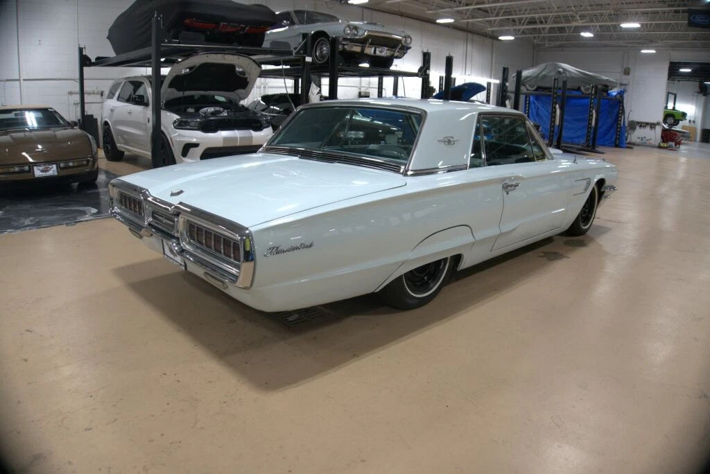 1965 Ford Thunderbird
