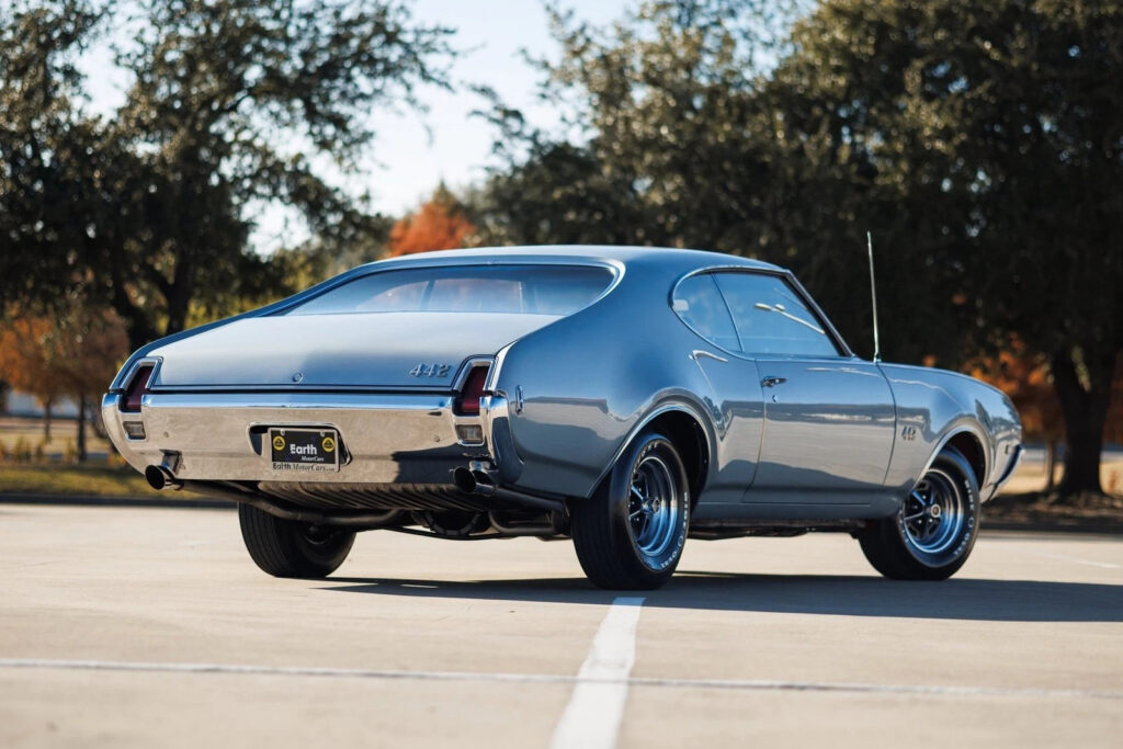 1969 Oldsmobile 442 Body off Restoration