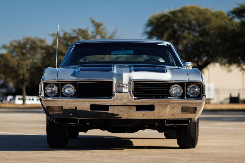 1969 Oldsmobile 442 Body off Restoration