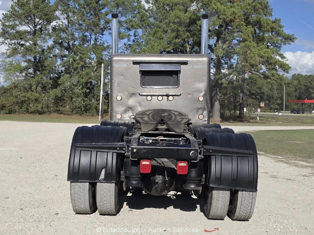 2007 Peterbilt 379 Sleeper Truck Tractor Extended Hood Tri Axle M/T Bidadoo