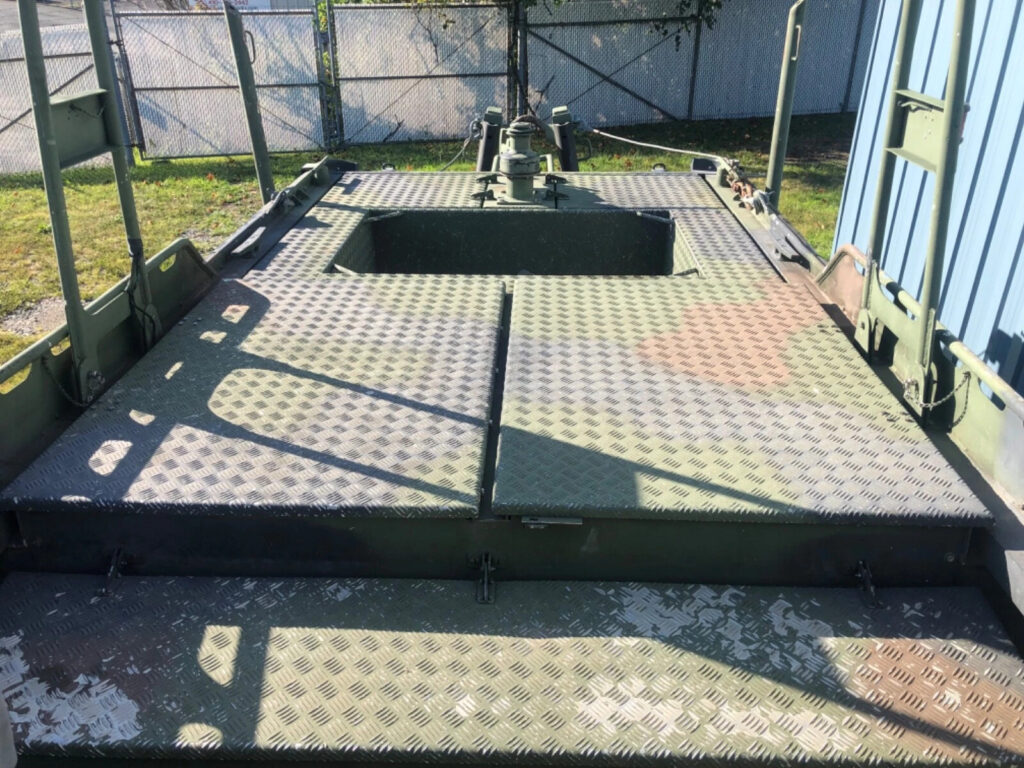 American Work Boat Sabre Jet & Cummins Diesels New!!